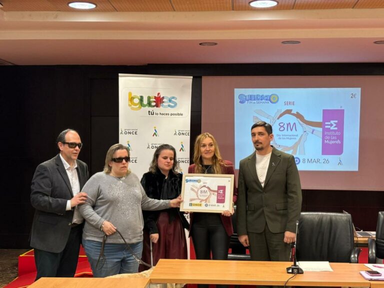 El Gobierno regional destaca el compromiso de la ONCE con la igualdad y anuncia una nueva convocatoria de ayudas para prevenir la discriminación múltiple