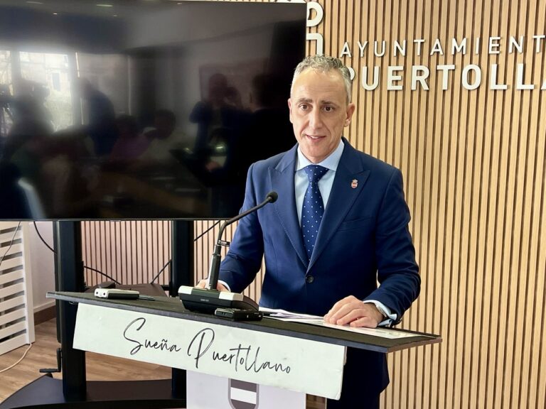 El alcalde de Puertollano niega acoso contra la funcionaria y asegura que su denuncia está «sacada de contexto» en la normal «exigencia de rigor»