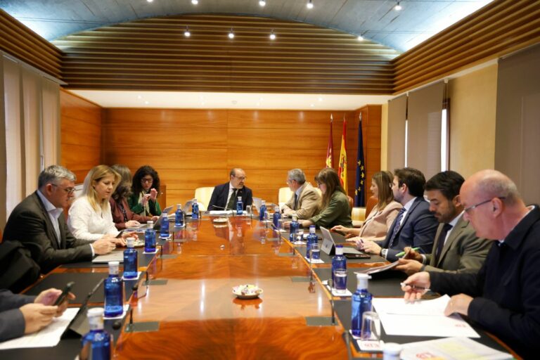 El Pleno de Castilla-La Mancha debate y vota este jueves la modificación del Proyecto de Ley de Servicios Farmacéuticos