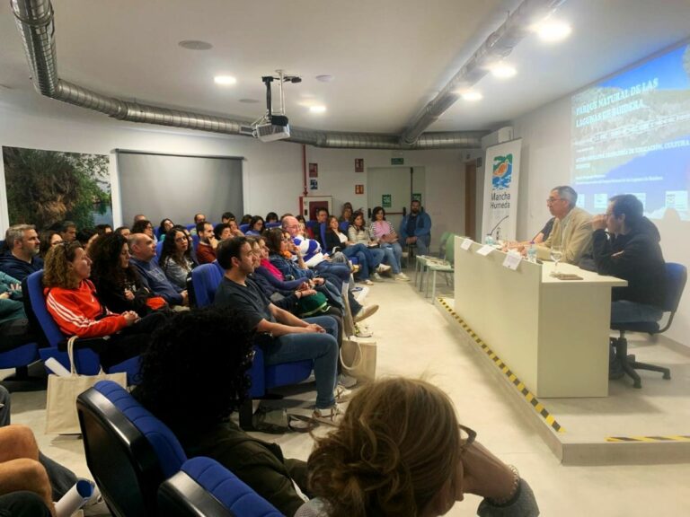 El Gobierno de Castilla-La Mancha refuerza la formación del profesorado en educación ambiental en las Lagunas de Ruidera