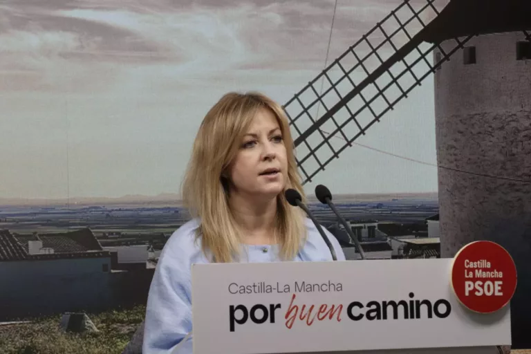 Abengózar exige al PP que audite las cuentas de sus socios de Vox en ayuntamientos: “De no pedir explicaciones, serán cómplices”
