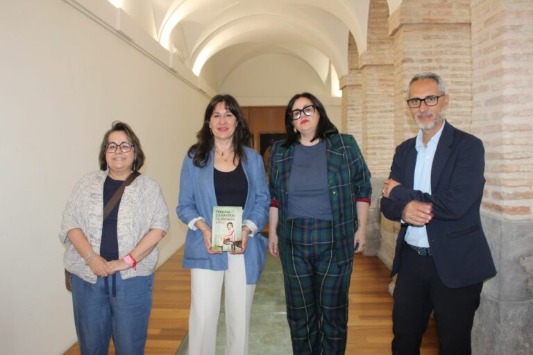 Blanca Fernández destaca el valor investigador y narrativo de Fermi Cañaveras y su contribución a visibilizar el papel de las mujeres en los conflictos del siglo XX