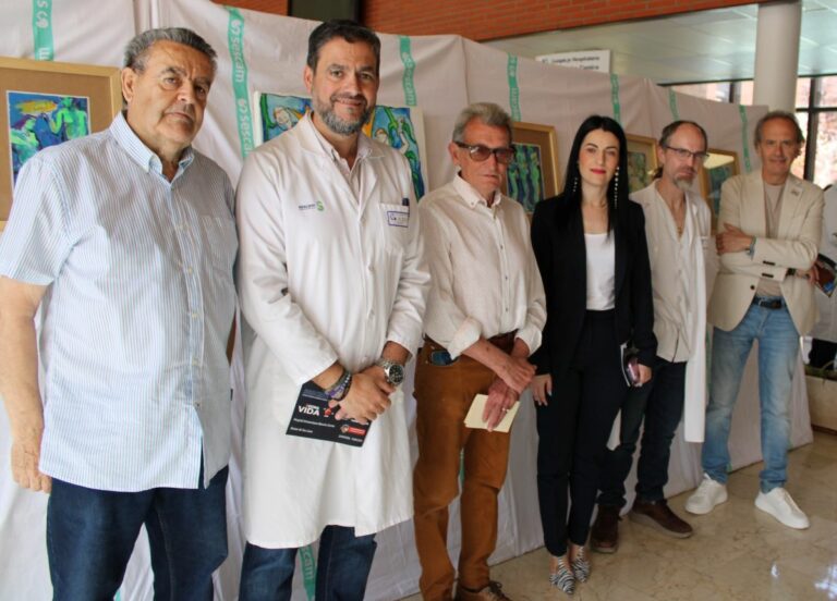 El Hospital Universitario Mancha Centro acerca el arte a pacientes y profesionales con la exposición ‘Pinceladas de Vida’