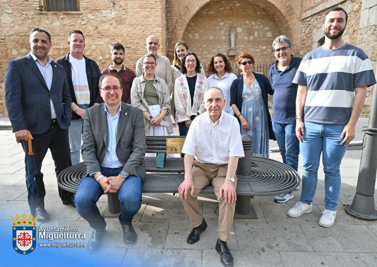 Miguelturra rinde tributo a la memoria y la palabra con el Banco Literario 2026 de José Antonio Mondéjar