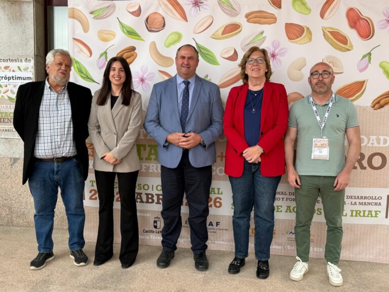 El Gobierno regional pone en valor el liderazgo nacional e internacional de Castilla-La Mancha en frutos secos y su proyección de futuro 