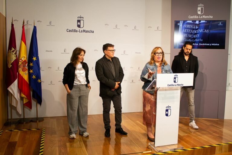 La Feria de Artes Escéncias y Musicales reúne en su 30 aniversario más de 400 profesionales, de 22.000 espectadores y de 450 alumnos y alumnas