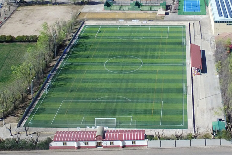 El Ayuntamiento de Argamasilla de Calatrava licita por 136.525 euros la reforma integral de su complejo deportivo municipal