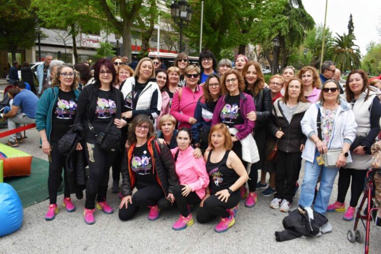 Puertollano reivindica mayor inversión en investigación y un trato más humano de los pacientes de Parkinson