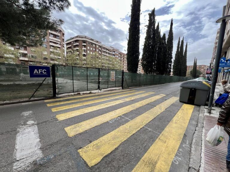 El Ayuntamiento de Puertollano descarta inicialmente sanciones para los «despistados» que circulen por los impares del Paseo del Bosque