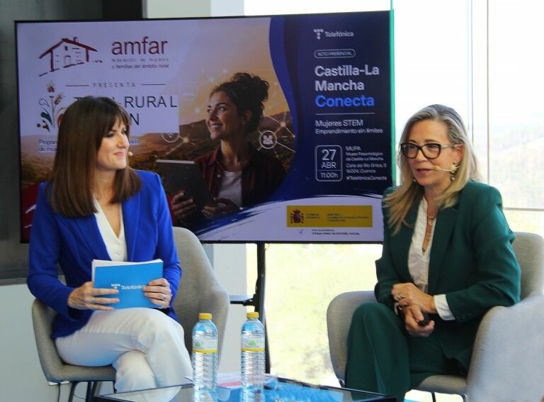 Merino: «El futuro será digital, pero debe construirse contando con las mujeres rurales»