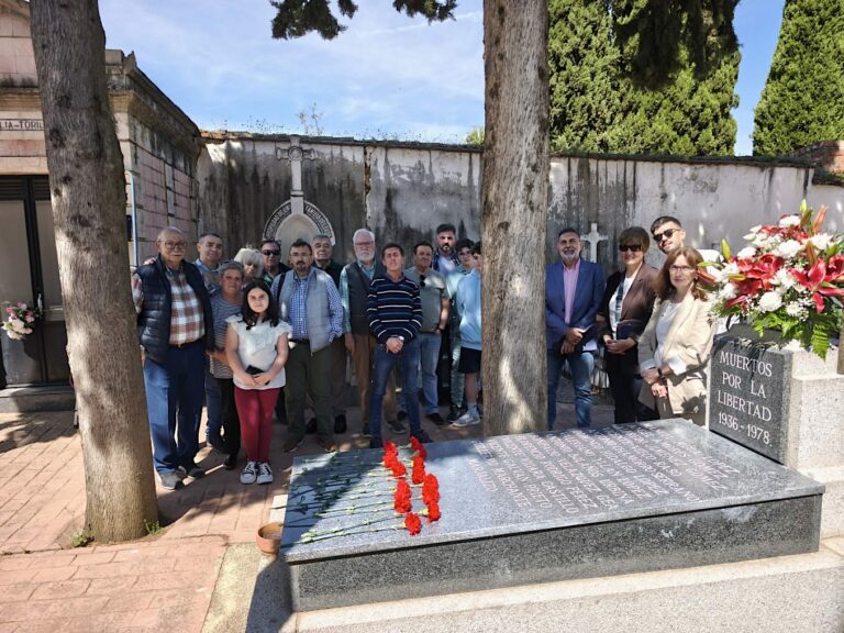 El PSOE de Almadén honra a su militancia y reivindica la memoria obrera en el Día Internacional del Trabajo