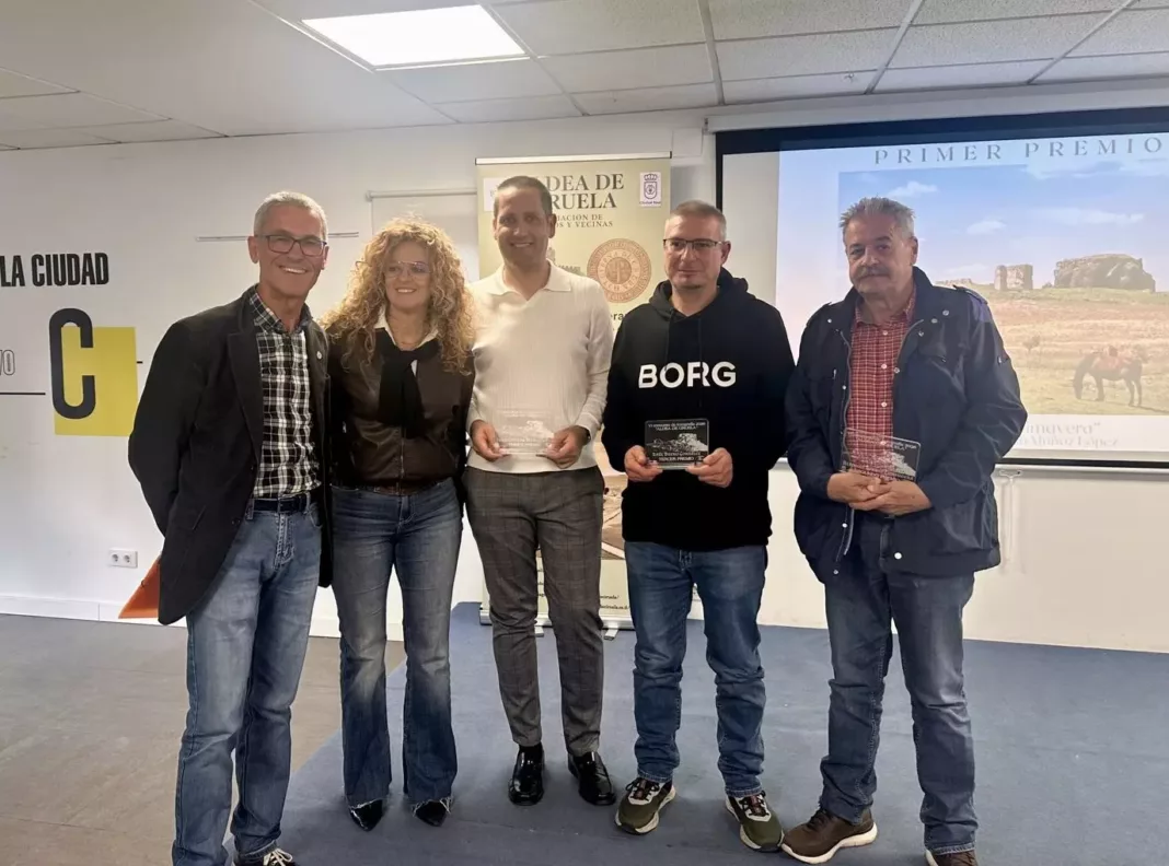 Entrega premios fotografía Aldea de Ciruela