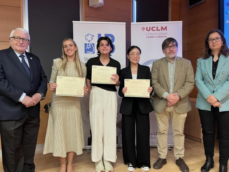 El Colegio de Médicos de Ciudad Real entrega los XI Premios a los Mejores Trabajos de Fin de Grado