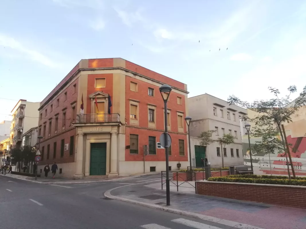 1. Fachada actual (002)