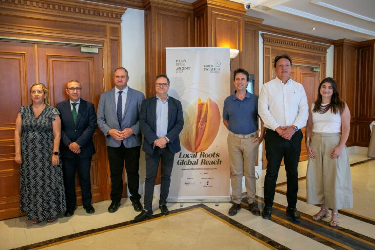 Castilla-La Mancha refuerza su liderazgo en el sector del pistacho acogiendo el primer Congreso Mundial de este producto