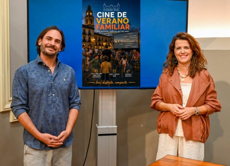 La Diputación colabora con el proyecto “Cine de Verano Familiar” para promover la cultura en los pueblos