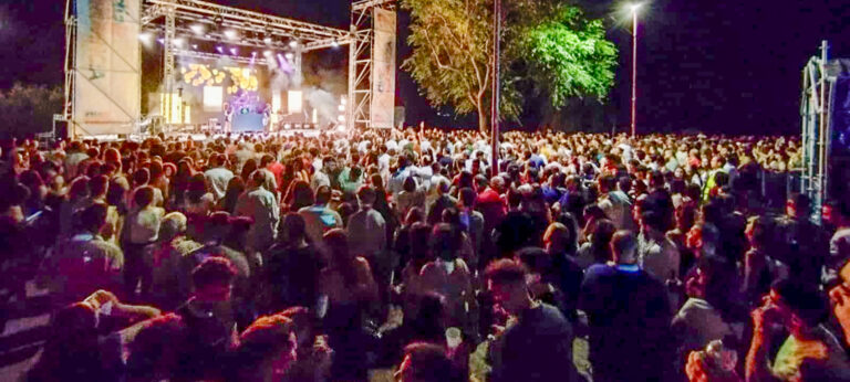 Miles de personas celebran con La La Love You el Día de la Provincia en Miguelturra