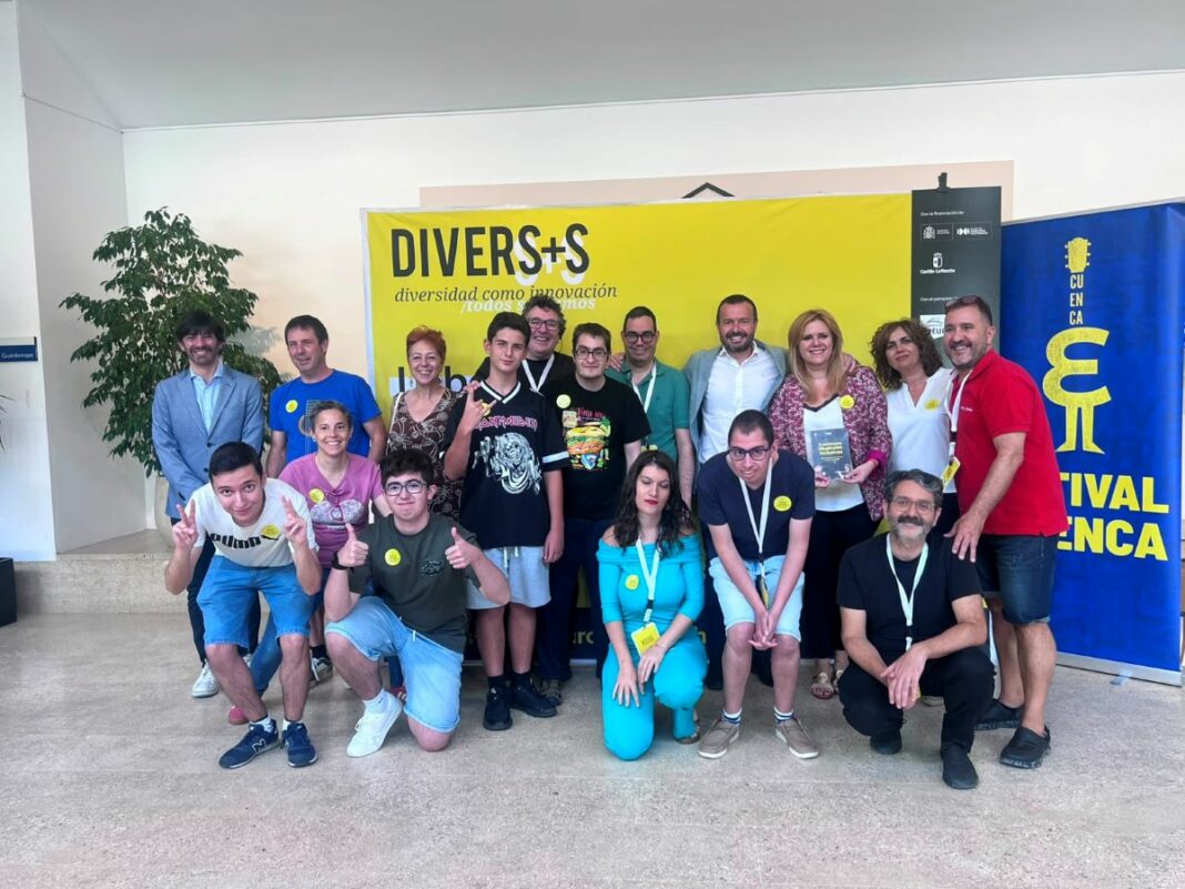 ESCUDERO DIVERS+S