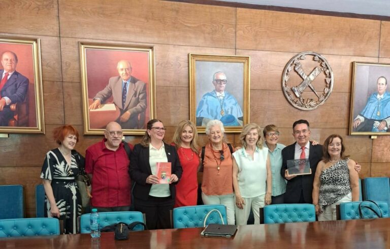 Escritores por la Paz, en la Facultad de Filología de la Universidad Complutense de Madrid (UCM)