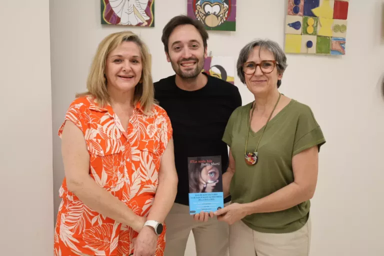 Pedro Martí presenta en Alcázar de San Juan ‘La mala hija’, uno de los fenómenos recientes de la novela negra española