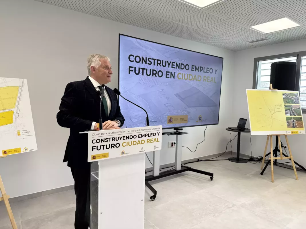 Imagen de Archivo_Cañizares_presentación Polígono Oretania
