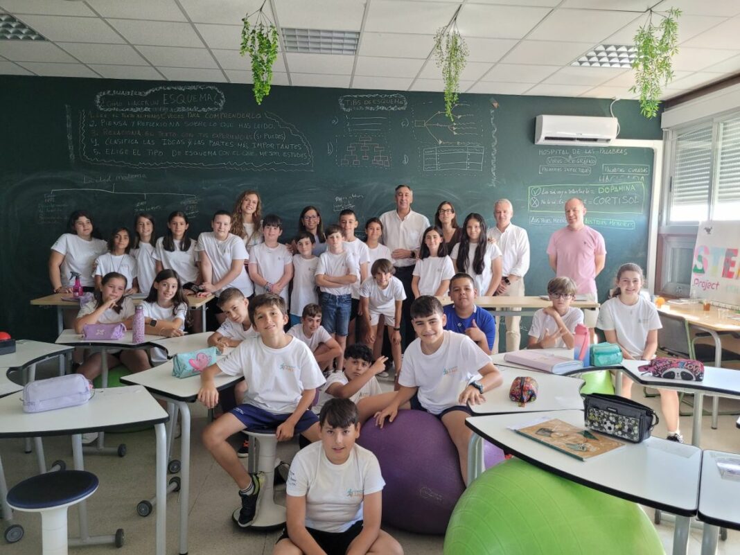 José Caro en aula MOVI-OLE! 1