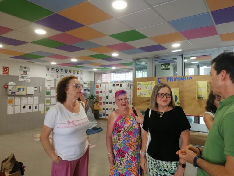 Ciudad Real: Niños y niñas del CEIP José Cruz Prado investigan los barrios de Plaza de Toros y El Perchel a través de un proyecto de fotovoz comunitario
