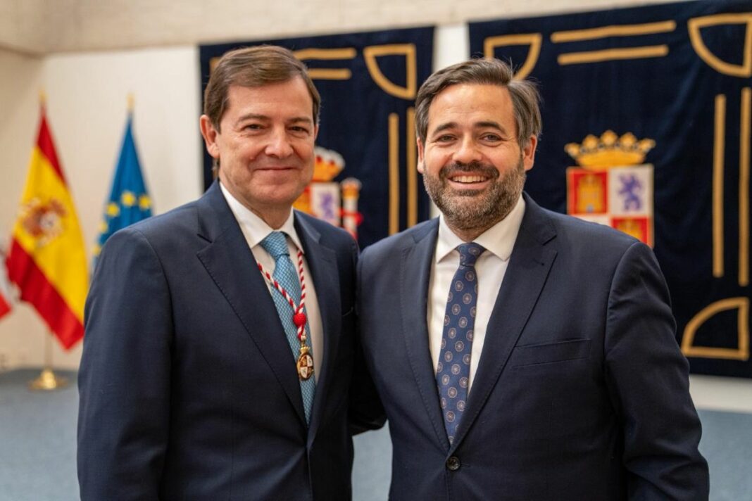 NÚÑEZ Y MAÑUECO