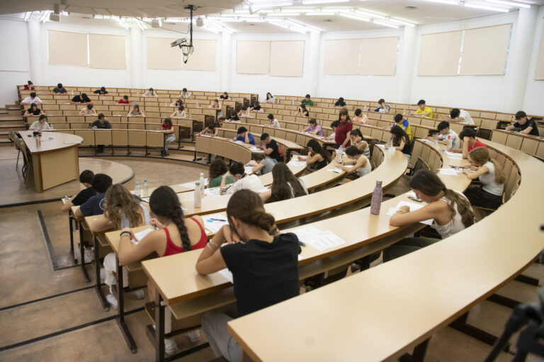 El 96,78% de los estudiantes examinados de PAU en C-LM han aprobado