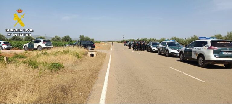 La Guardia Civil detiene a un grupo criminal por varios delitos de robo, conducción temeraria, y atentado a agente de la autoridad