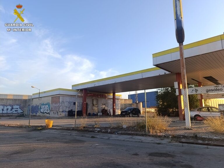 La Guardia Civil detiene a cuatro personas e investiga a una más por tráfico de drogas en Tomelloso