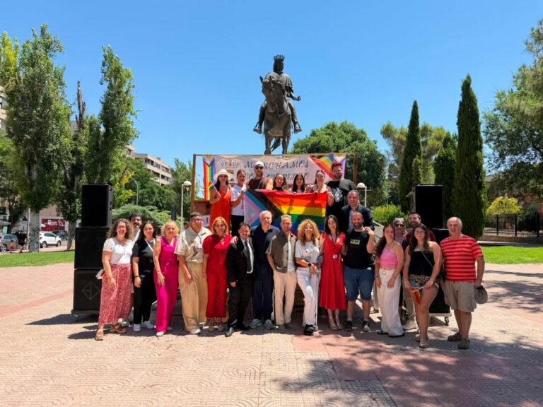 Ciudad Real reivindica su Orgullo desde los Jardines del Torreón