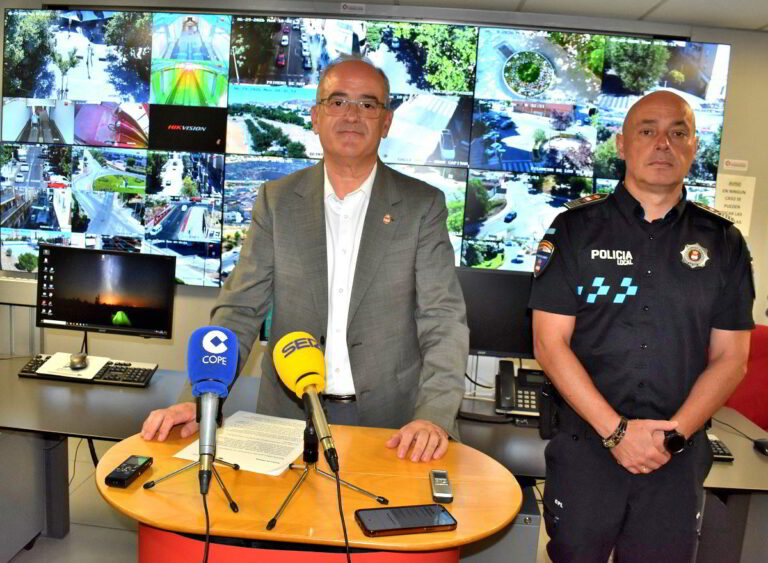 La Policía Local de Puertollano refuerza la seguridad con más medios y la renovación de las 27 cámaras del control de tráfico