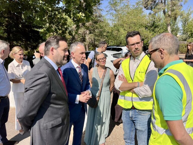 El alcalde de Puertollano anuncia una inversión de 130.000 euros para arreglar el «Caminillo» y su parking y acceso desde la rotonda