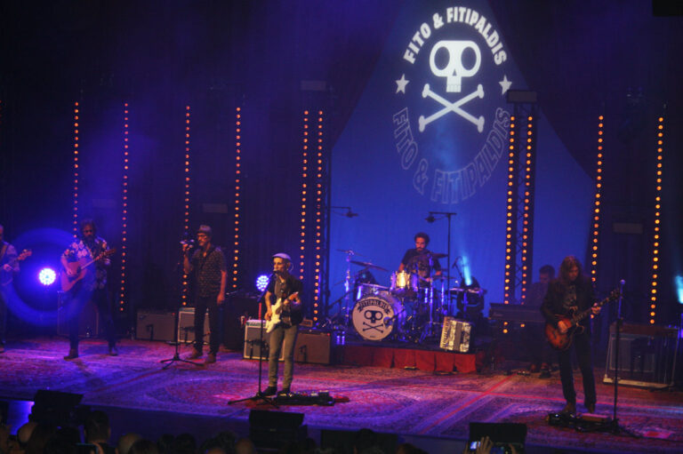 A la venta las entradas del doble concierto en Puertollano de la gira de Fito & Fitipaldis “Aullidos Tour Teatros y Auditorios»