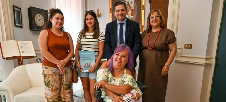 La Diputación de Ciudad Real amplía a varios municipios el proyecto socioeducativo de “Ciudad Accesible” basado en el juego de la oca