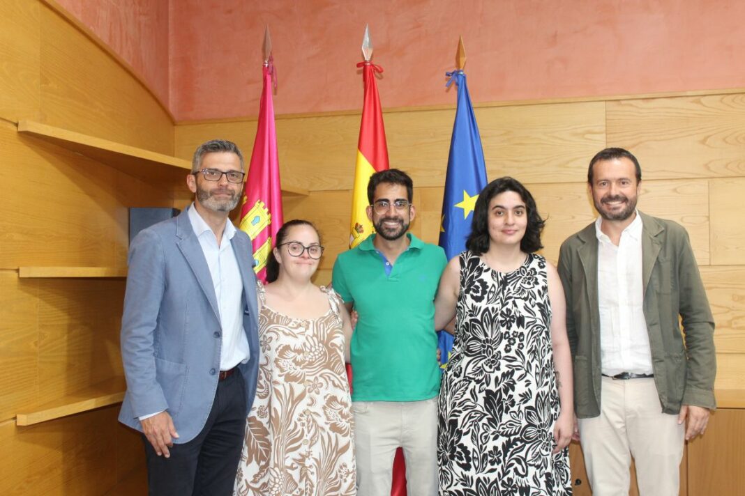 ESCUDERO 1 (1)