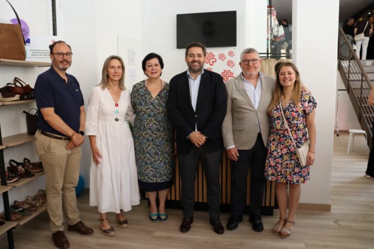 Núñez denuncia que Page deja una Castilla-La Mancha “líder en pobreza y exclusión social” mientras otras regiones avanzan