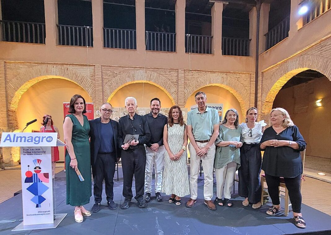 José Caro en Premio Lorenzo Luzuriaga 1