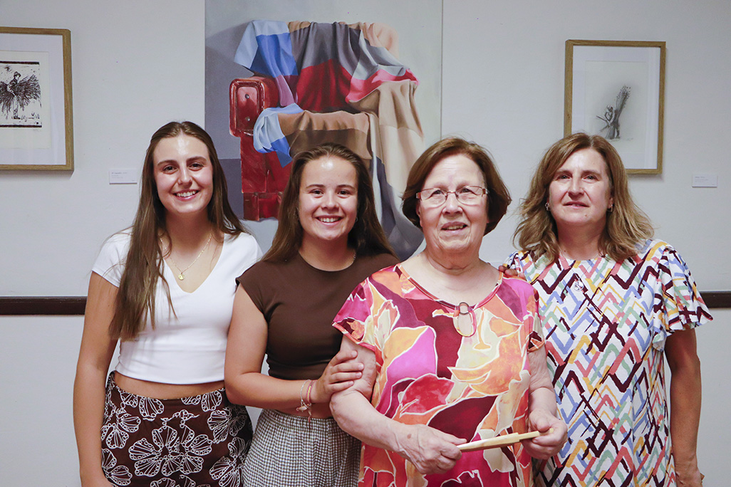 Junto a parte de su familia