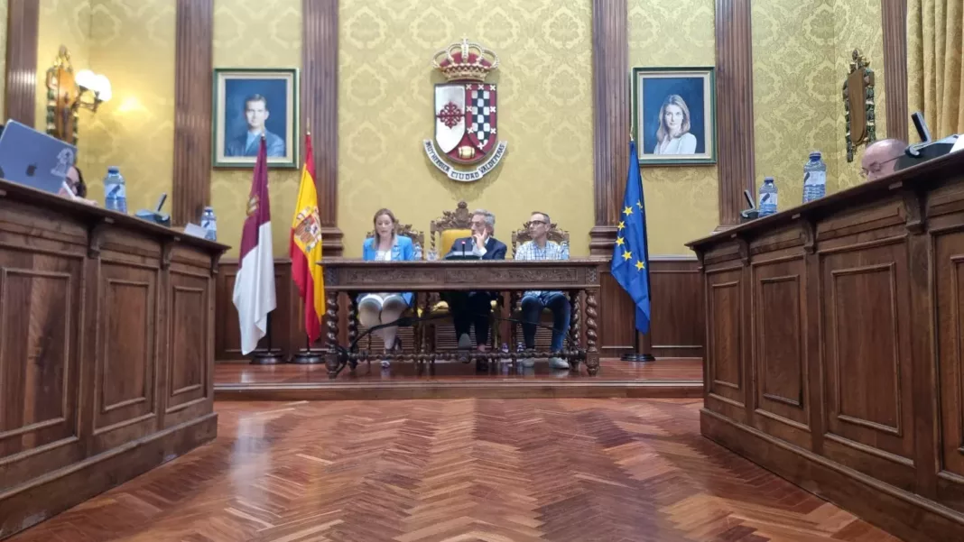 PLENO JULIO