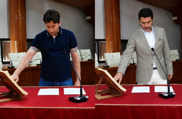 Dos nuevos funcionarios de carrera toman posesión de sus puestos en el Ayuntamiento de Puertollano