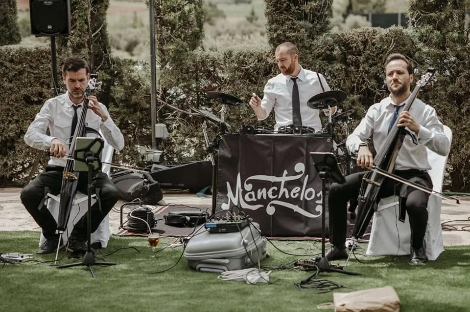 manchelos