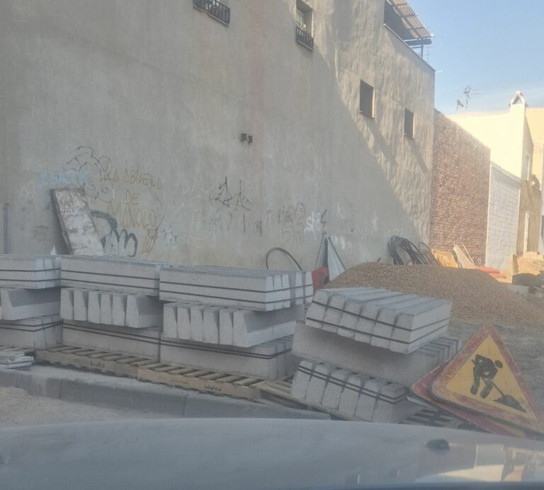 Podemos Puertollano denuncia ante Inspección de Trabajo la «grave situación» en las obras de calle Asilo