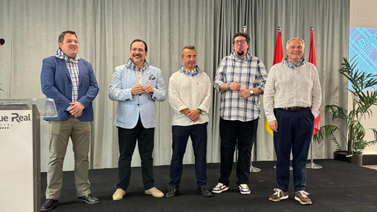Cañizares ensalza al Pandorgo como figura central de una fiesta que “va a seguir creciendo”
