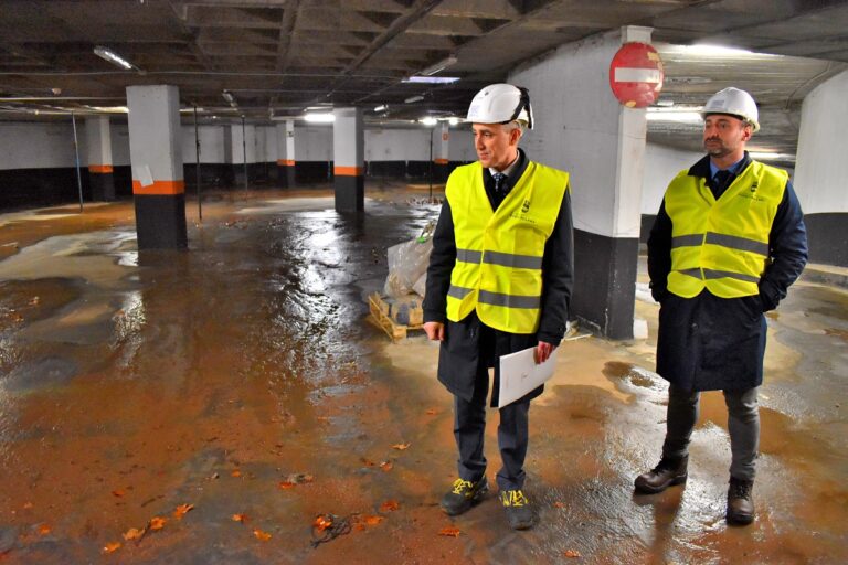 Puertollano: Iniciada la contratación por 414.671 euros del nuevo pavimento de poliuretano del aparcamiento del Bosque