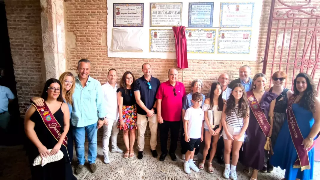 Ciudad Real reconoce a la ganadería Víctor y Marín con un azulejo en la Plaza de Toros 2