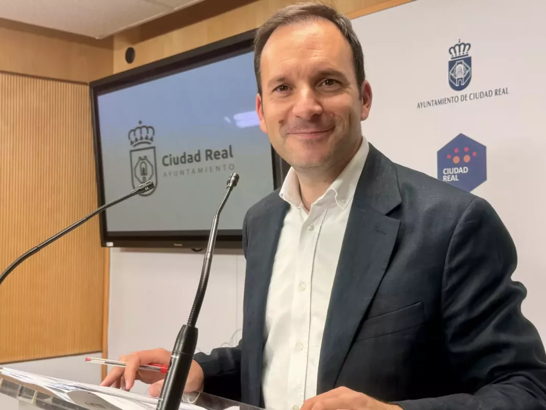 GUILLERMO ARROYO