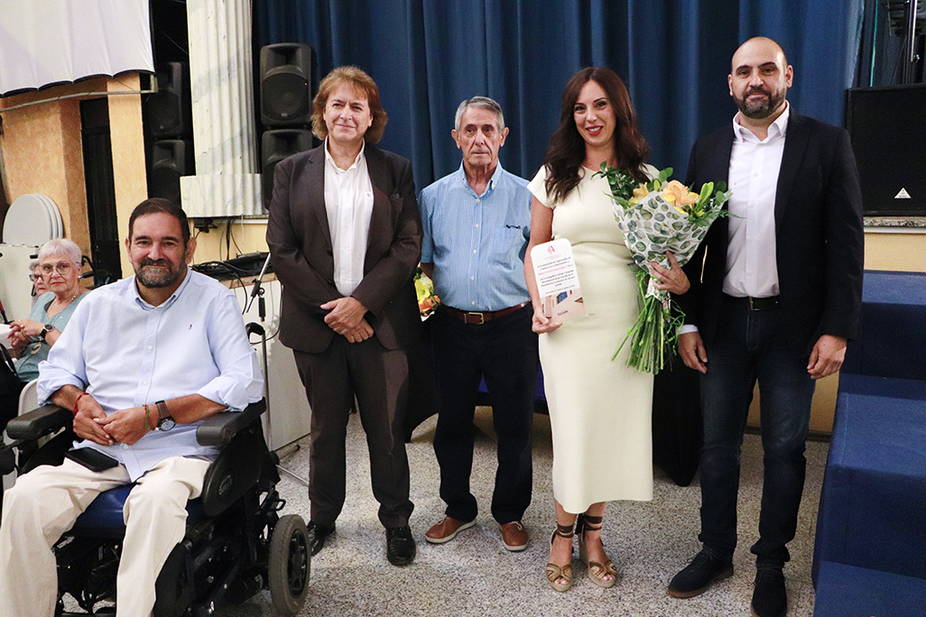 Reconocimiento a Sara López