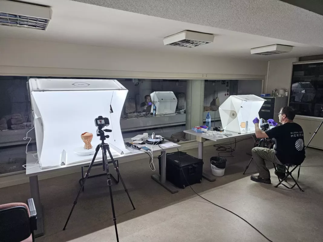 Trabajos de digitalizacion en el Museo de Albacete Julio de 2026